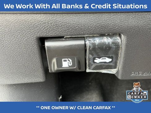 Certified 2024 Nissan Kicks SR image 25