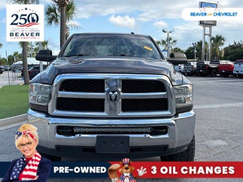 Used 2018 RAM 2500 Tradesman w/ Chrome Appearance Group AWD/4WD image 2