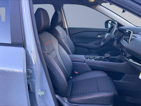 New 2026 Nissan Rogue SV AWD/4WD image 8