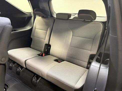 New 2026 Chevrolet Traverse LT w/ LPO, Floor Liner Package image 22