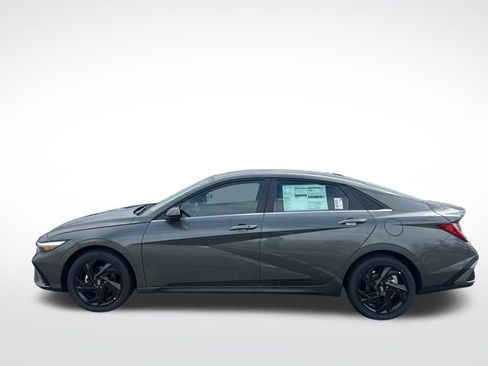 New 2026 Hyundai Elantra SEL Sport Premium FWD image 9
