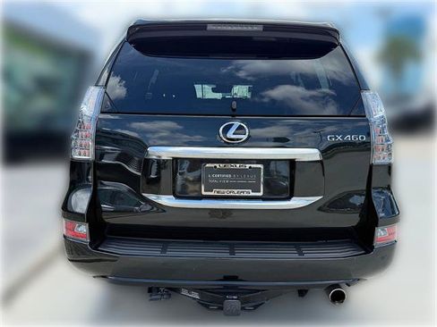 Certified 2023 Lexus GX 460 Premium AWD/4WD image 8