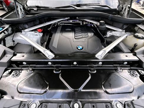 Used 2023 BMW X5 xDrive40i w/ M Sport Package image 35