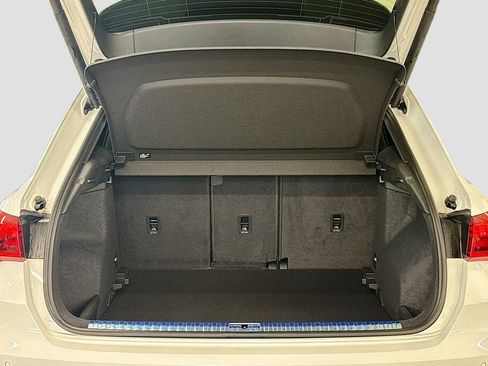 Used 2025 Audi Q3 2.0T Premium Plus image 22