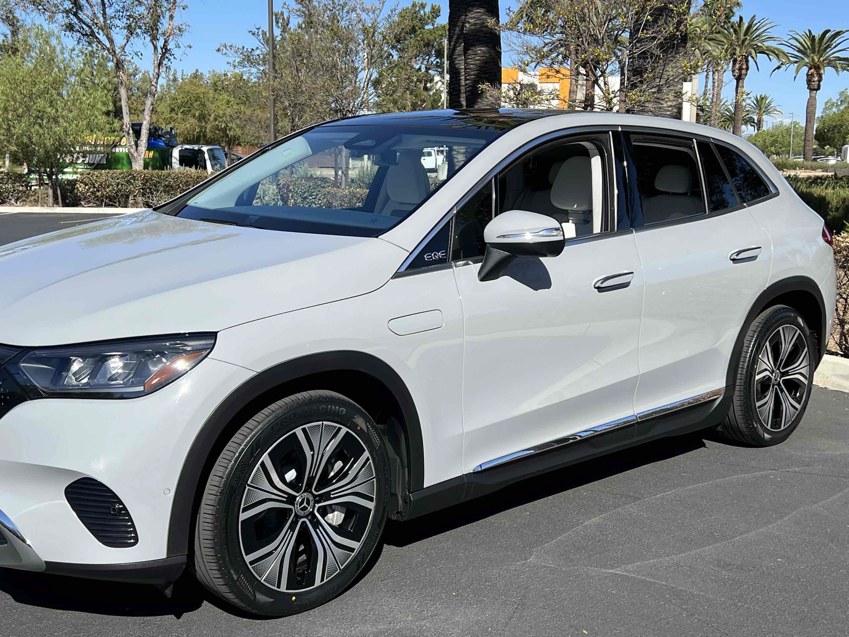 Used 2024 Mercedes-Benz EQE 350+ SUV image 56
