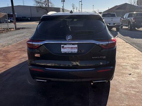 Used 2019 Buick Enclave Essence image 6