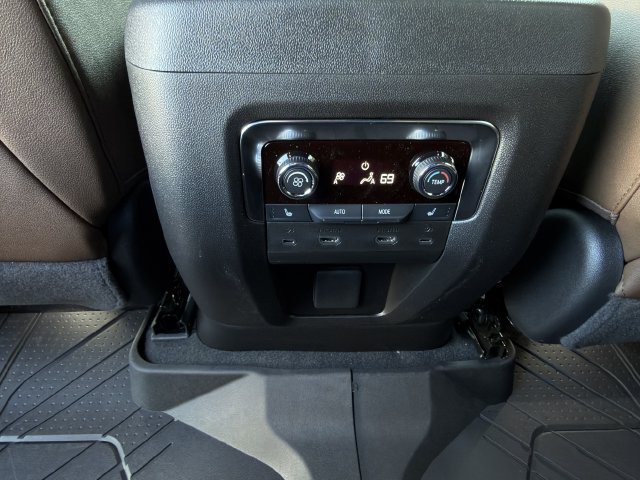 New 2026 Chevrolet Tahoe High Country AWD/4WD image 23