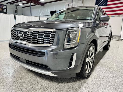 Used 2020 Kia Telluride S FWD image 4