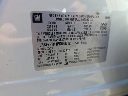 Certified 2023 Buick Envision Essence AWD/4WD image 37