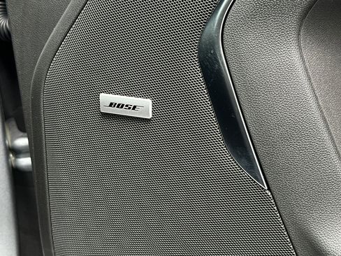 New 2025 Chevrolet Suburban Premier image 22