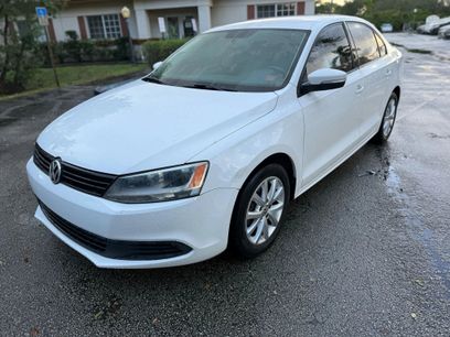Used 2011 Volkswagen Jetta SE