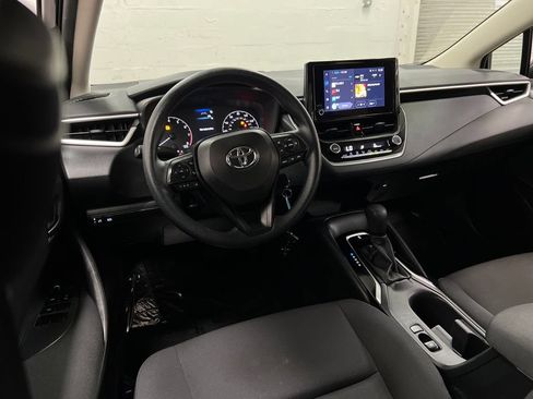 Used 2024 Toyota Corolla LE FWD image 13