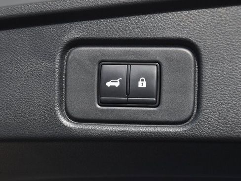 Used 2023 Nissan Pathfinder Platinum w/ Cargo Package image 26