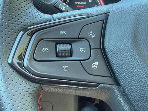 Used 2023 Chevrolet TrailBlazer RS w/ Sun and Liftgate Package AWD/4WD image 16