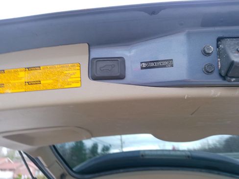 Used 2012 Toyota Highlander Limited w/ Protection Pkg AWD/4WD image 27