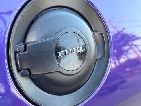 Used 2016 Dodge Challenger R/T Scat Pack w/ Leather Interior Group image 9