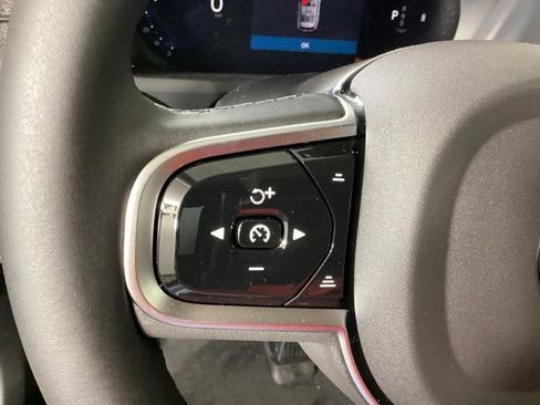 New 2026 Volvo XC90 B6 Plus w/ Protection Package Premier image 29