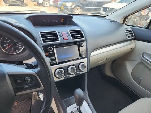 Used 2015 Subaru Crosstrek 2.0i Premium image 10