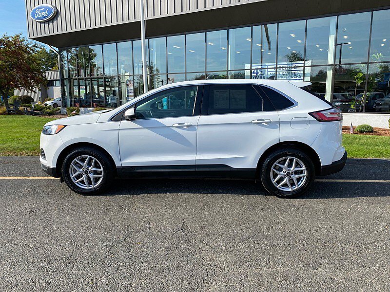 Used 2023 Ford Edge SEL w/ Convenience Package AWD/4WD image 4