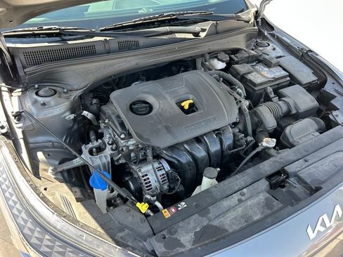 Used 2024 Kia Forte LXS w/ LXS Technology Package image 34