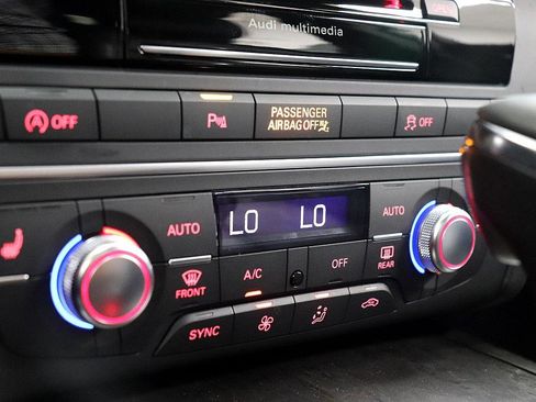 Used 2018 Audi A6 2.0T Premium Plus w/ Premium Plus Package image 32