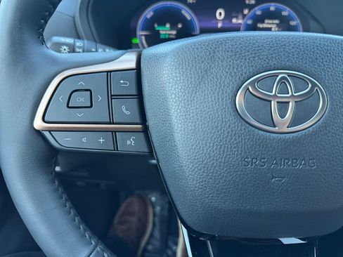 Used 2026 Toyota Grand Highlander AWD Hybrid image 29