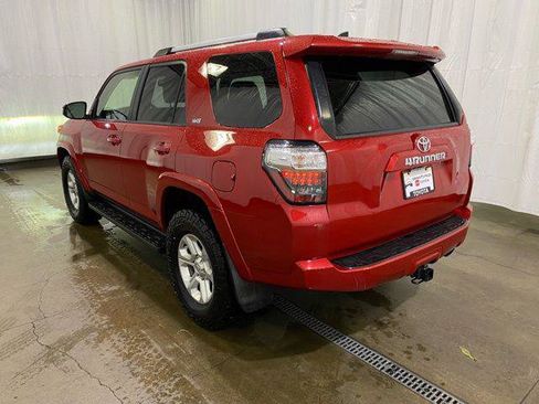 Certified 2021 Toyota 4Runner SR5 Premium AWD/4WD image 6