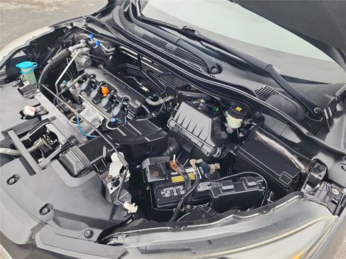 Used 2017 Honda HR-V LX image 16