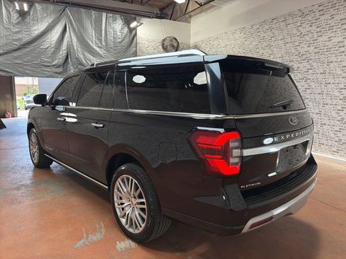 Used 2023 Ford Expedition Max Platinum AWD/4WD image 5