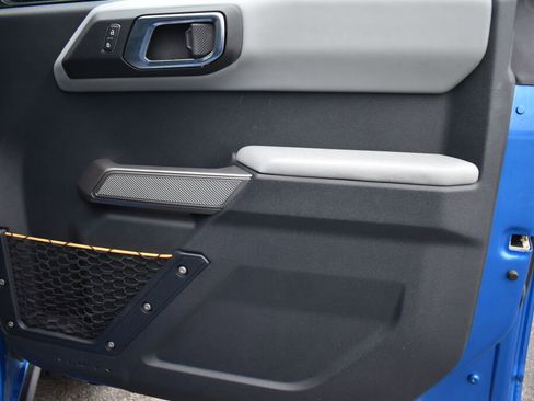 Used 2022 Ford Bronco Badlands image 24