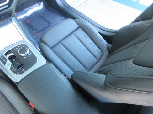Used 2024 BMW i4 eDrive35 w/ Premium Package RWD image 19