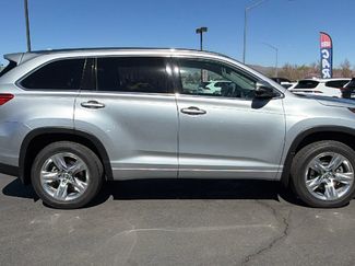 Used 2019 Toyota Highlander Limited video 2