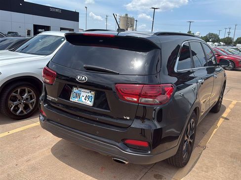 Used 2020 Kia Sorento S FWD image 8