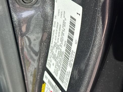 Used 2018 Toyota Tundra SR5 w/ TRD Sport Package image 51