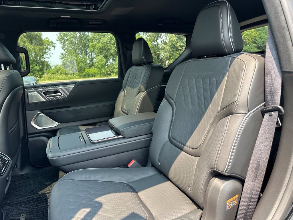 New 2027 INFINITI QX80 Autograph AWD/4WD image 31