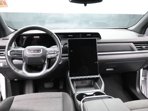 Used 2026 GMC Terrain Elevation FWD image 15