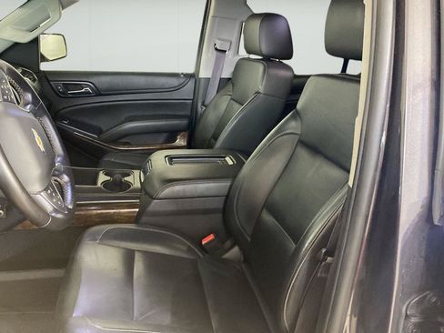 Used 2015 Chevrolet Suburban LT AWD/4WD image 10