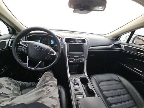 Used 2018 Ford Fusion SE w/ Equipment Group 602A image 11