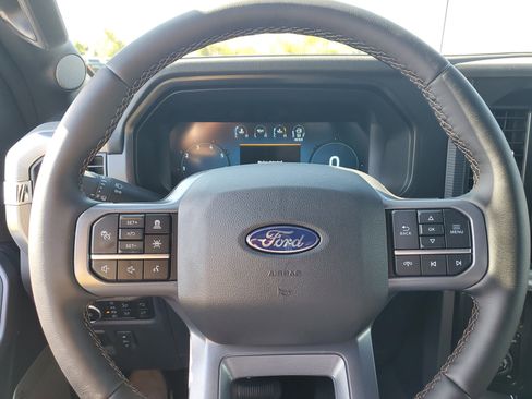 New 2025 Ford F150 Lariat w/ Equipment Group 502A High image 21