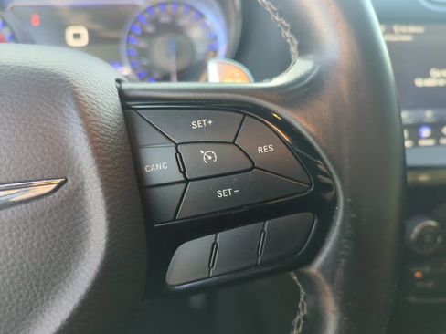 Used 2020 Chrysler 300 S image 13