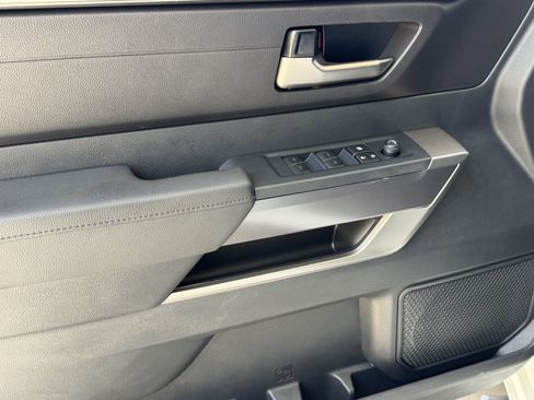 New 2026 Toyota Tundra SR5 AWD/4WD image 18
