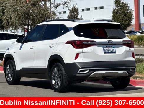 Used 2021 Kia Seltos S AWD/4WD image 6