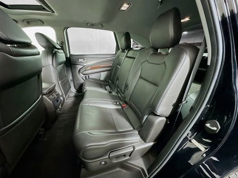 Used 2017 Acura MDX SH-AWD image 16