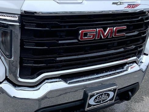 Used 2022 GMC Sierra 2500 Pro w/ Convenience Package AWD/4WD image 24