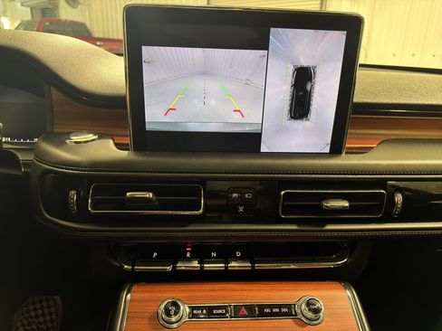 Used 2024 Lincoln Aviator Reserve w/ Jet Package RWD image 22
