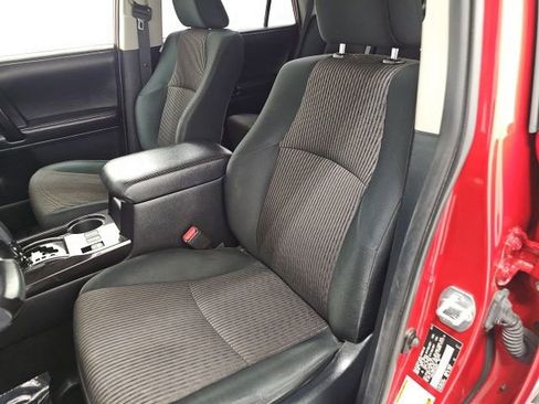 Used 2015 Toyota 4Runner Trail w/ Four Season Floor Mat Package AWD/4WD image 14