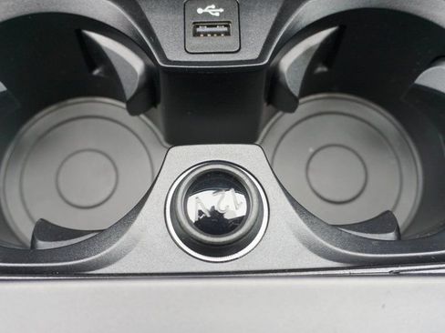 Used 2025 BMW 230i xDrive Coupe w/ Convenience Package image 14