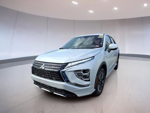 Used 2024 Mitsubishi Eclipse Cross SEL image 2