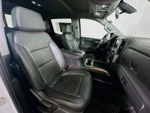 Used 2020 Chevrolet Silverado 1500 LT Trail Boss image 28