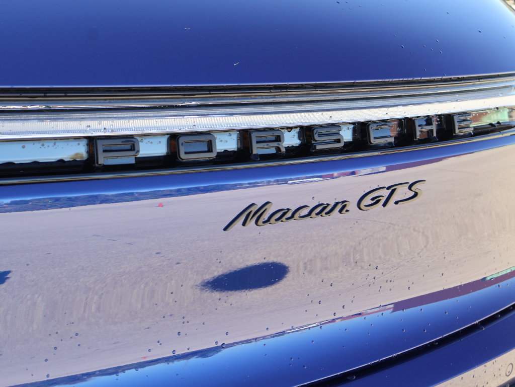 Certified 2026 Porsche Macan GTS AWD/4WD image 6